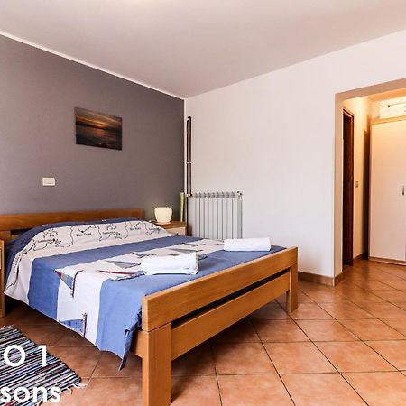 Glamour Apartments Врсар Экстерьер фото