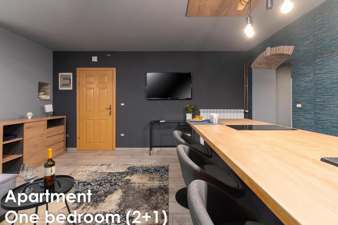 Glamour Apartments Врсар Экстерьер фото